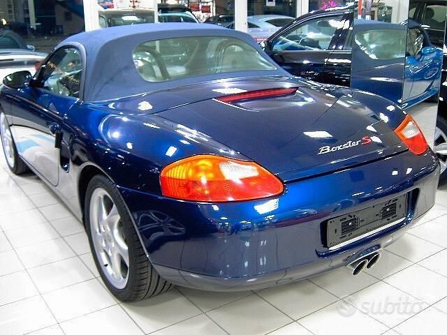 Usata Porsche Boxster 252 CV (185 kW) 2000 Blu Cabrio
