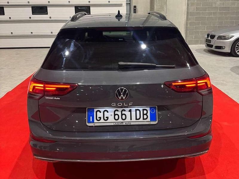 Usata VW Golf VIII Style 116 CV (85 kW) 2021 Grigio Station wagon