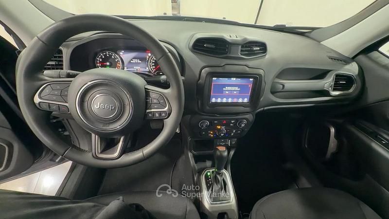 Usata Jeep Renegade Limited 131 CV (96 kW) 2022 Gray SUV