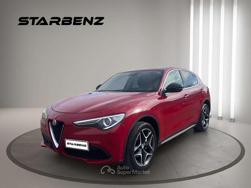 Usata Alfa Romeo Stelvio 280 CV (205 kW) 2017 Rosso SUV