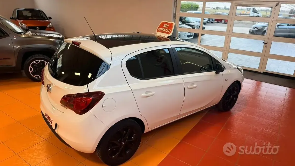 Gebraucht Opel Corsa 95 PS (69 kW) 2015 Weiß Kleinwagen