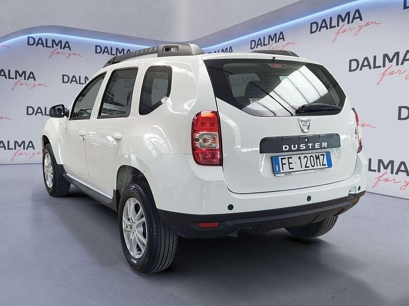 Usata Dacia Duster Ambiance 109 CV (80 kW) 2015 Bianco SUV