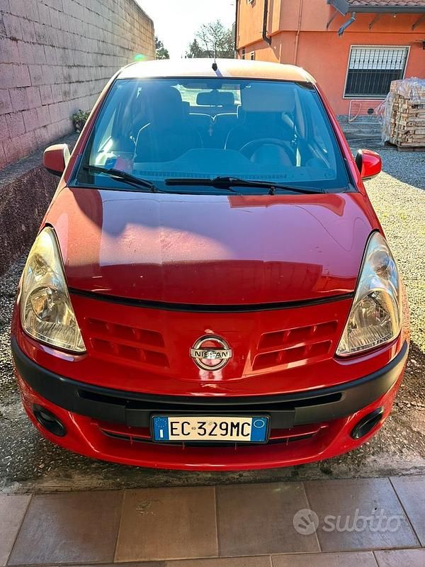 Usata Nissan Pixo 2011 Rosso Utilitaria
