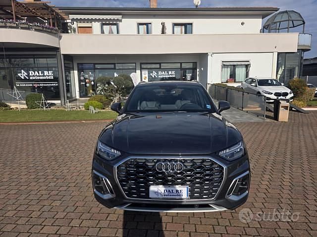 Usata Audi Q5 S-Line 204 CV (150 kW) 2022 Grigio SUV