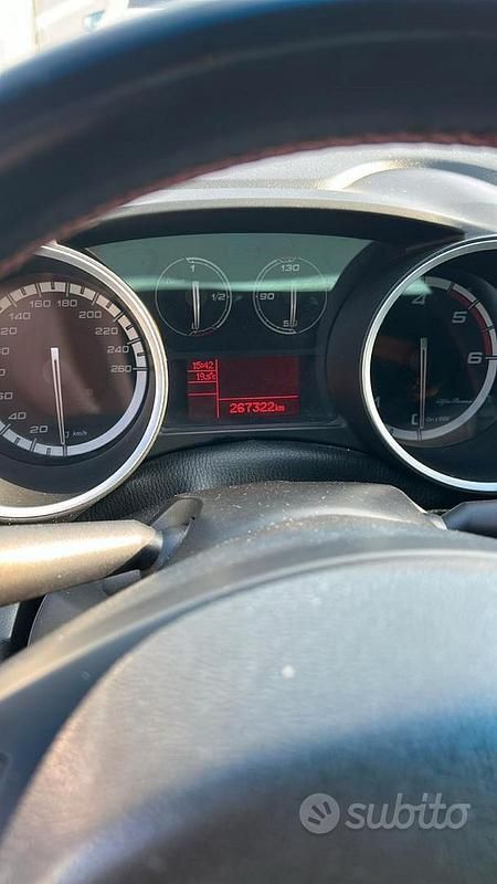 Usata Alfa Romeo Giulietta 150 CV (110 kW) 2012 Utilitaria