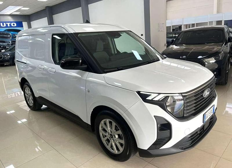 Usata Ford Transit Titanium 101 CV (74 kW) 2024 Frozen white Furgone