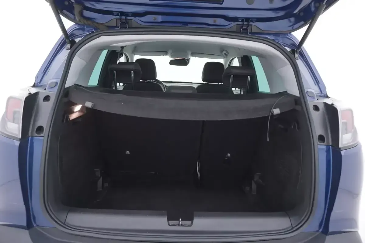 Usata Opel Crossland Elegance 110 CV (80 kW) 2023 Blublu SUV