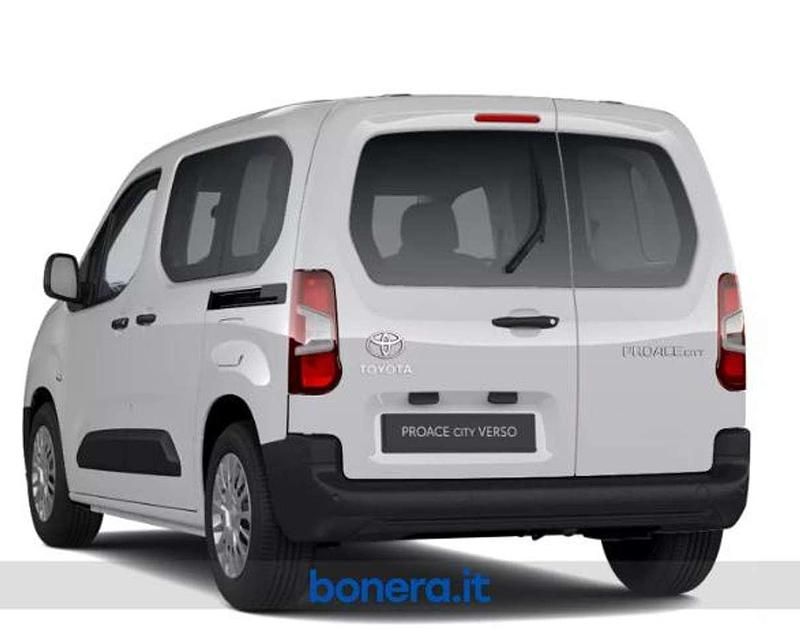 Uusi Toyota Proace Verso City 102 HP (75 kW) 2026 Valkoinen Farmari