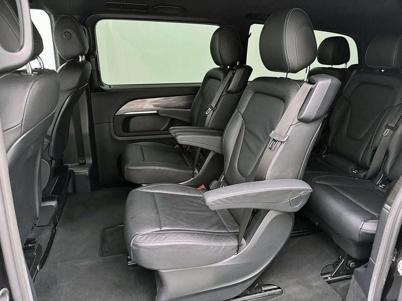 Usata Mercedes V300 239 CV (175 kW) 2020 Nero Monovolume