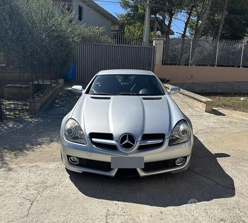 Usata Mercedes SLK350 2008 Grigio Cabrio