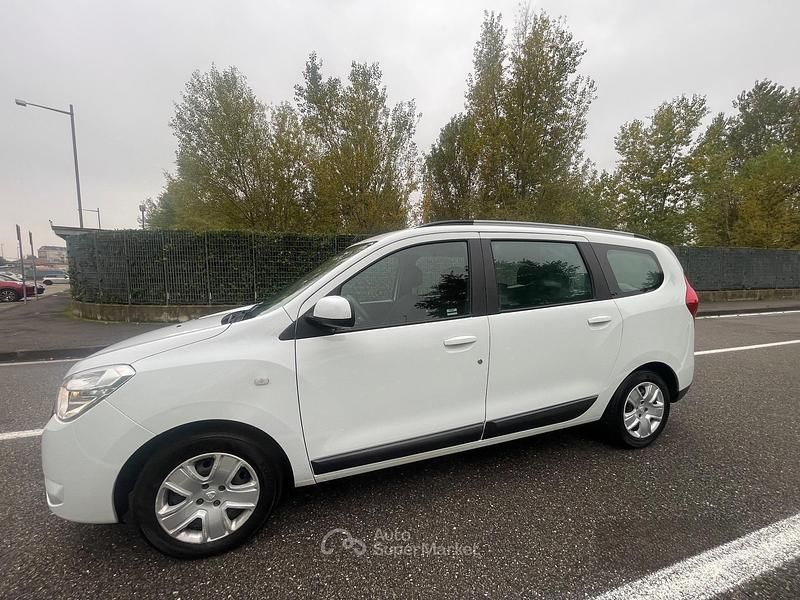 Usata Dacia Lodgy Essentiel 109 CV (80 kW) 2018 Bianco Monovolume