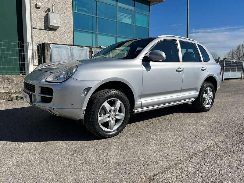 Usata Porsche Cayenne 340 CV (250 kW) 2006 Argento SUV