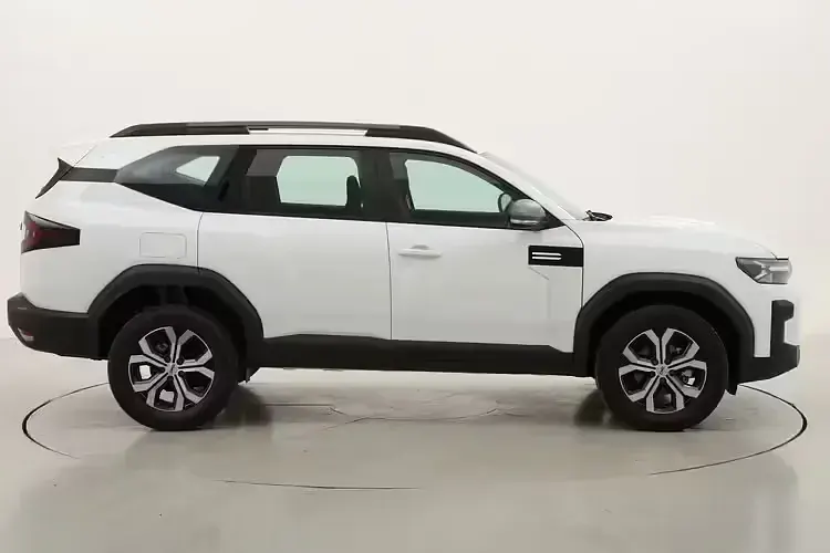 Nuova Dacia Bigster Expression 140 CV (102 kW) 2026 Bianco SUV