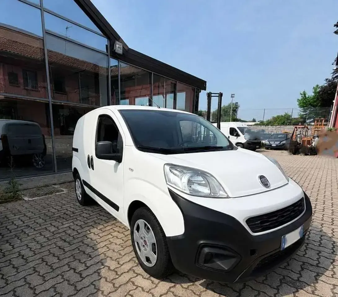 Usata Fiat Fiorino 95 CV (69 kW) 2022 Bianco Monovolume