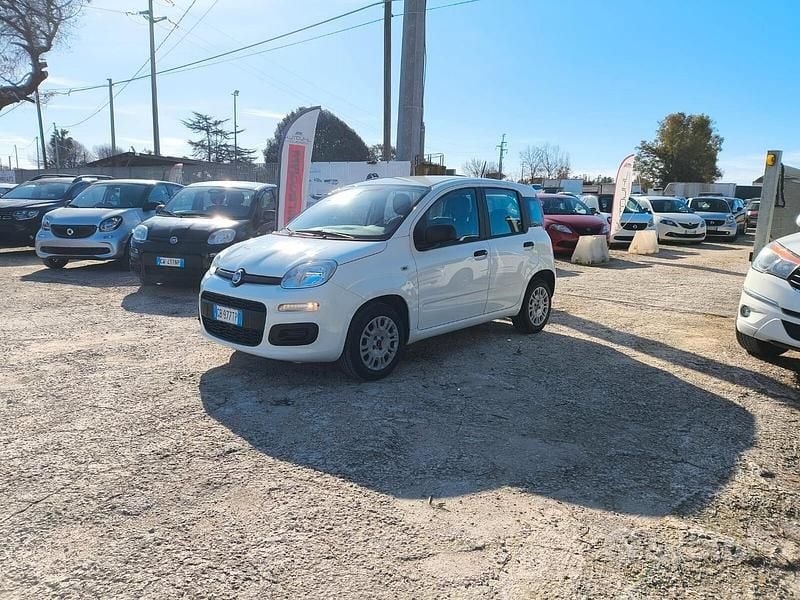 Usata Fiat Panda Easy 69 CV (50 kW) 2020 Bianco Utilitaria