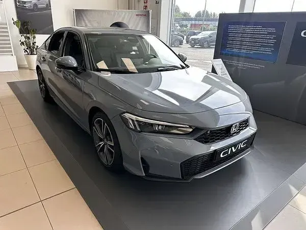 Usado Honda Civic Advance 184 CV (135 kW) 2026 Utilitario