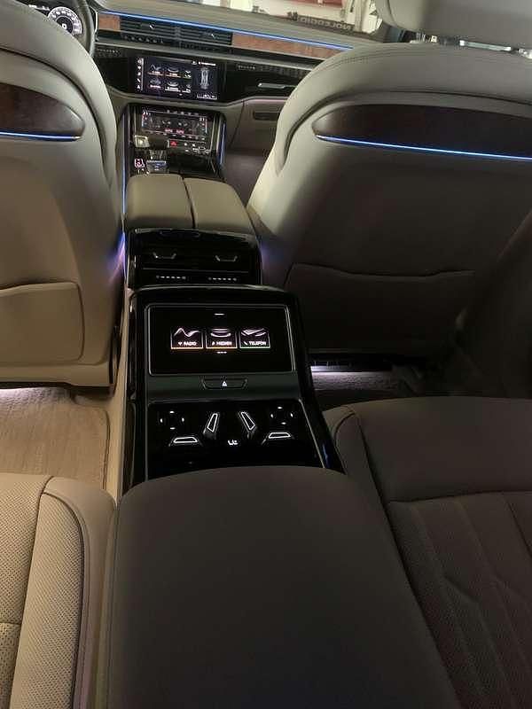 Usata Audi A8L Ambiente 286 CV (210 kW) 2020 Nero Berlina