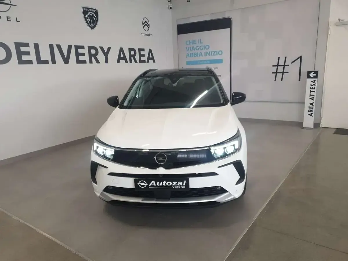 Usata Opel Grandland X Ultimate 131 CV (96 kW) 2022 Bianco SUV