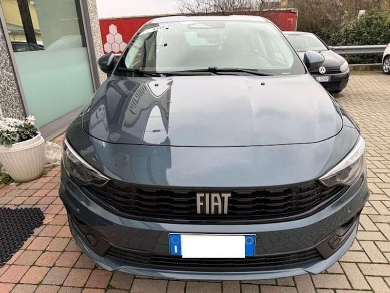 Usata Fiat Tipo S 131 CV (96 kW) 2024 Blu/azzurro Berlina