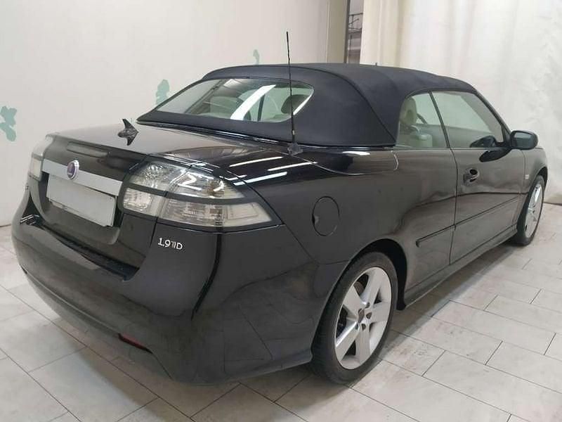 Usata Saab 9-3 Cabriolet Vector 149 CV (109 kW) 2009 Nero Cabrio
