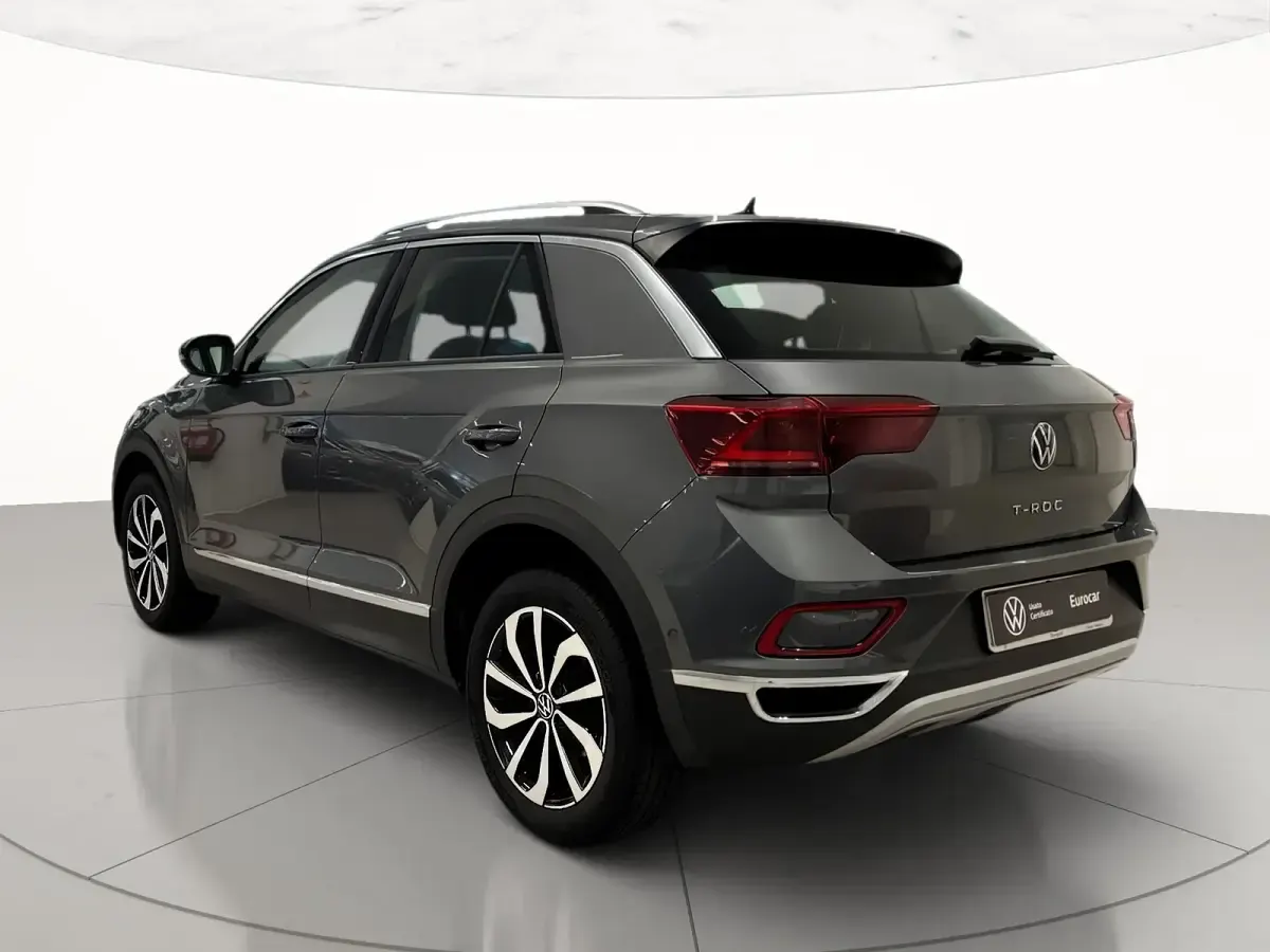 Usata VW T-Roc Style 150 CV (110 kW) 2022 Indium grey metallizzato SUV