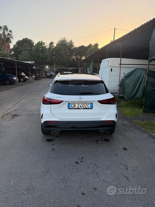 Usata Mercedes GLA200 Premium 2020 Bianco SUV