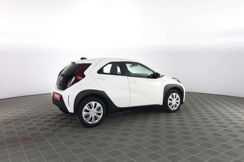 Usata Toyota Aygo X Active 72 CV (52 kW) 2025 Super white SUV