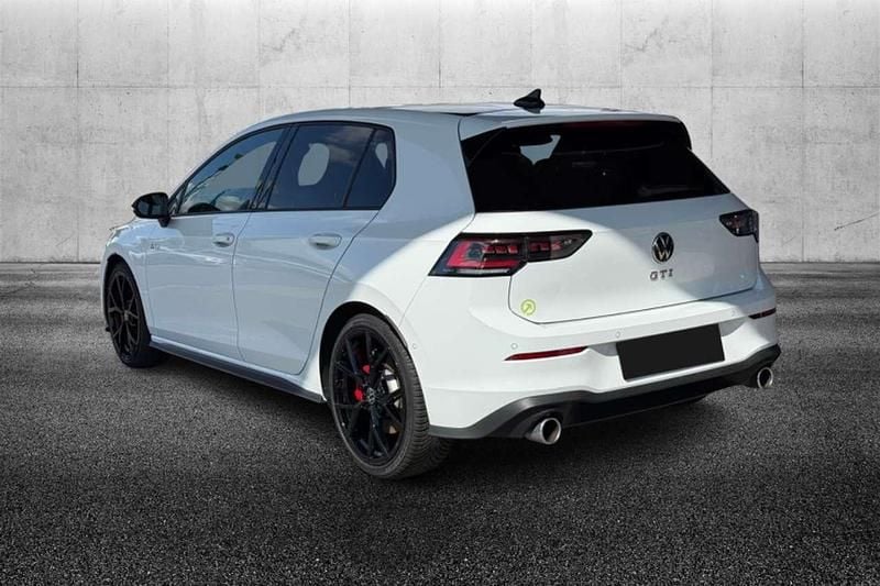 Usata VW Golf VIII GTI 265 CV (194 kW) 2024 Bianco Berlina