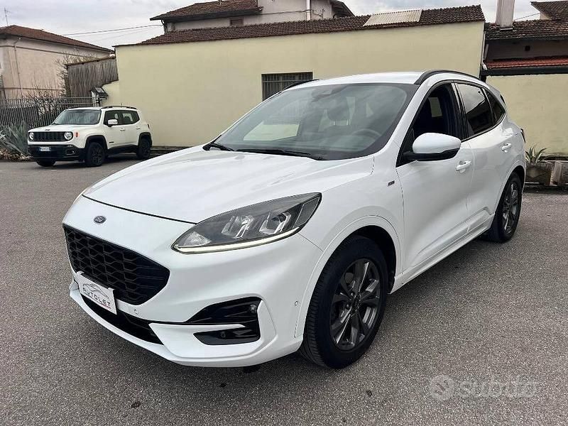 Usata Ford Kuga ST-Line X 120 CV (88 kW) 2021 Bianco SUV