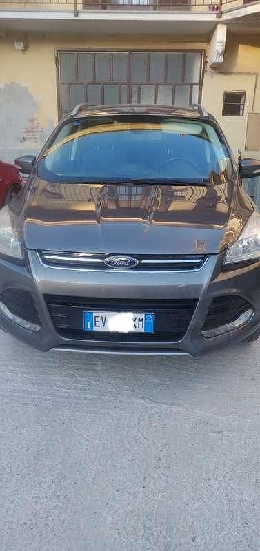 Usata Ford Kuga Titanium 140 CV (102 kW) 2014 SUV