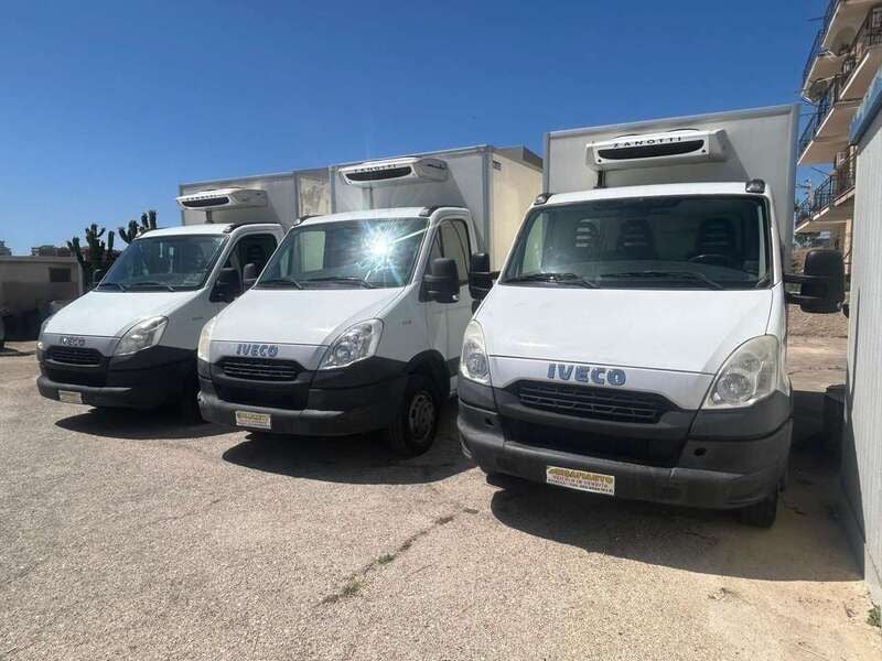 Usata Iveco Daily 145 CV (106 kW) 2016 Bianco Furgone