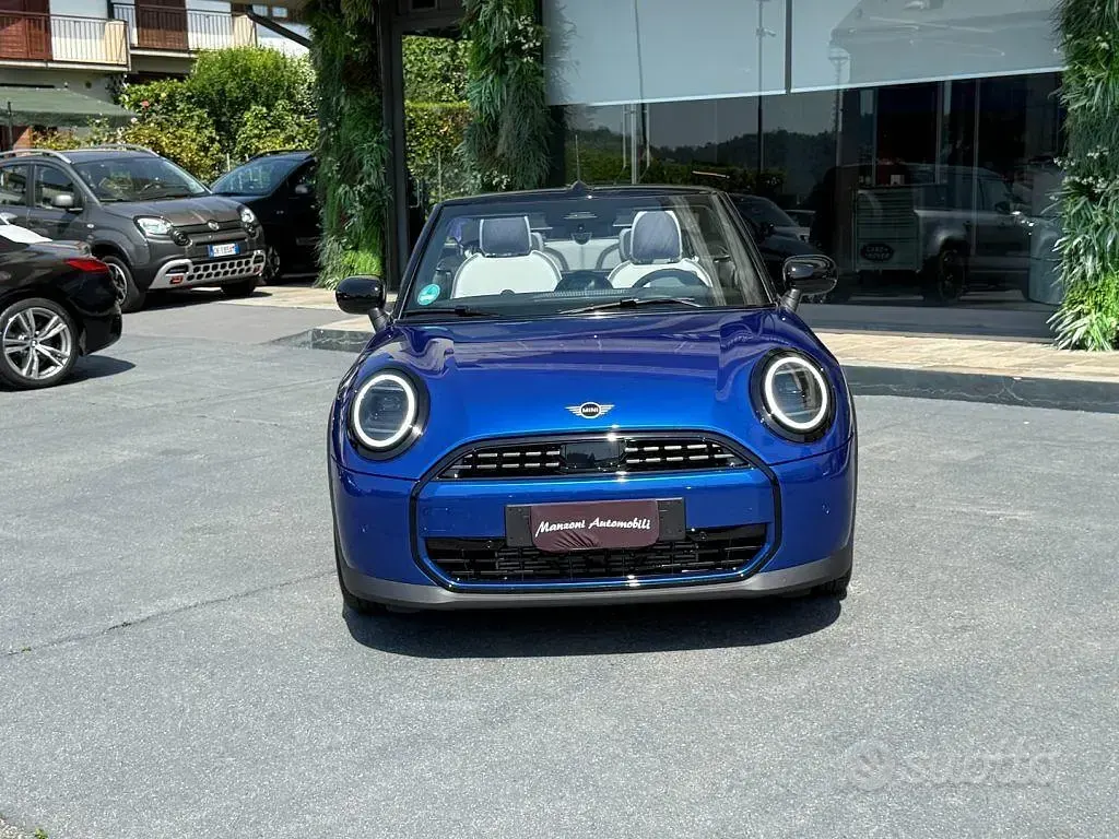 Usata Mini Cooper Cabriolet Classic 163 CV (119 kW) 2025 Blu Cabrio