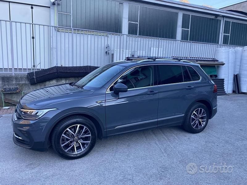 Brugt VW Tiguan 131 HK (96 kW) 2022 Grå SUV