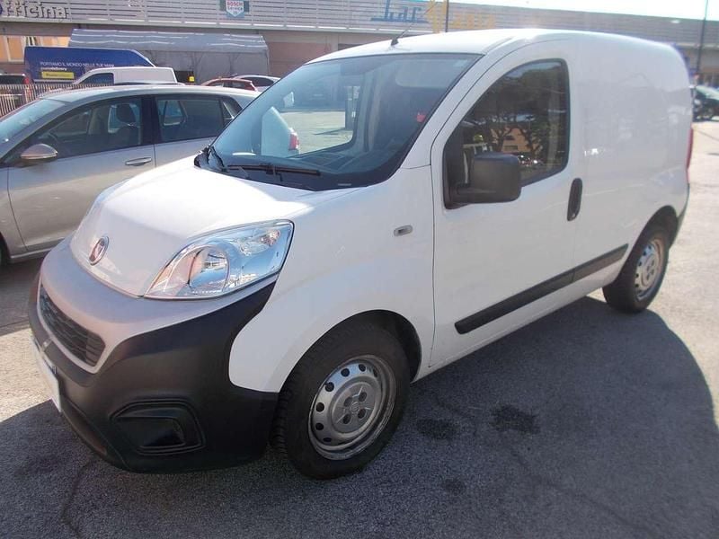 Usata Fiat Fiorino Dynamic 95 CV (69 kW) 2018 Bianco Monovolume