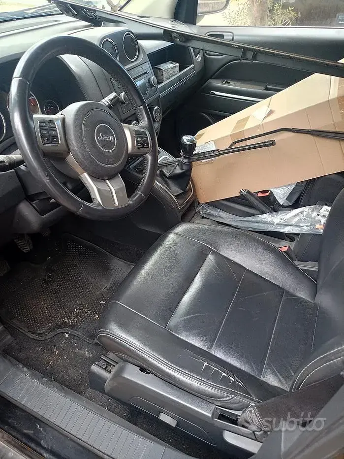 Usata Jeep Compass 163 CV (119 kW) 2013 Nero SUV