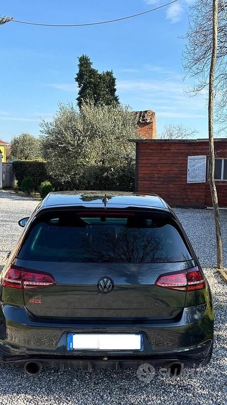 Usata VW Golf VII GTI 245 CV (180 kW) 2017 Grigio Berlina