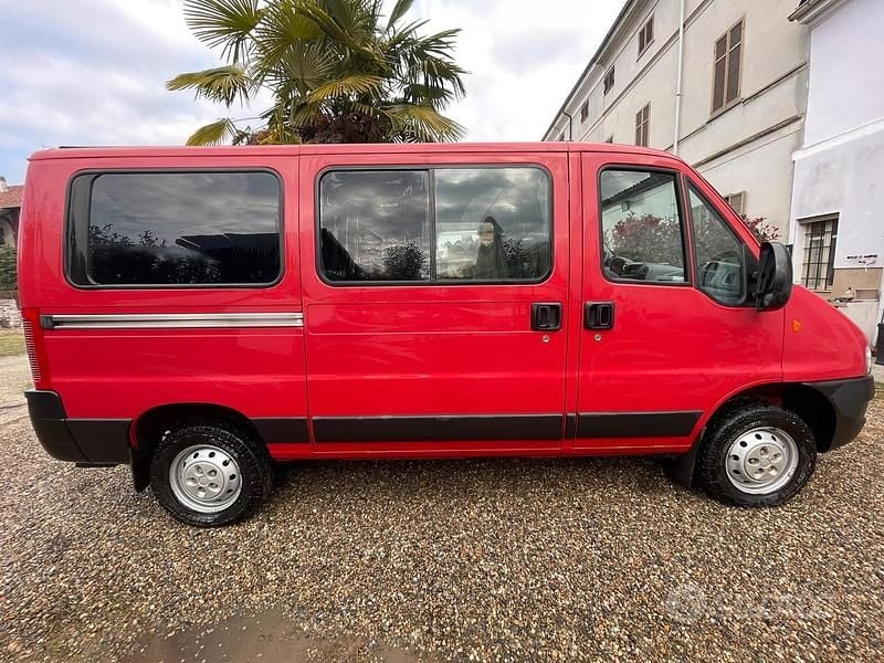 Usata Fiat Ducato 2005 Rosso Furgone