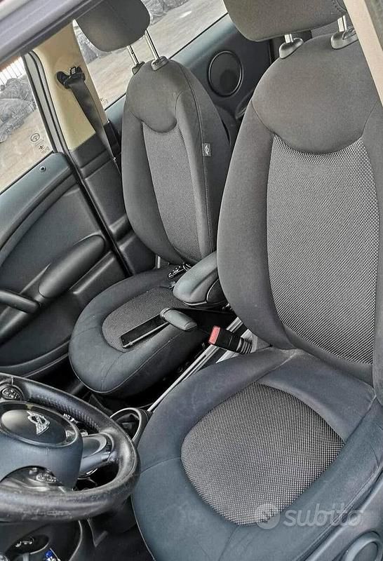 Usata Mini Cooper D Countryman 89 CV (65 kW) 2011 Bianco SUV