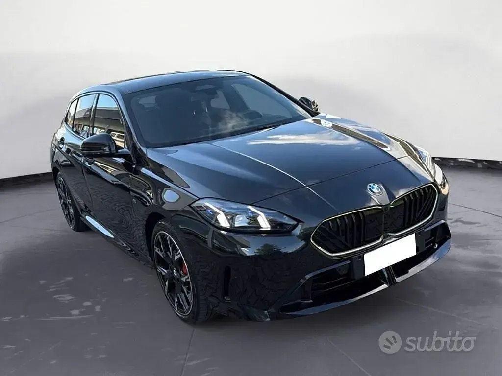 Usata BMW 118 M Sport 150 CV (110 kW) 2025 Nero Utilitaria