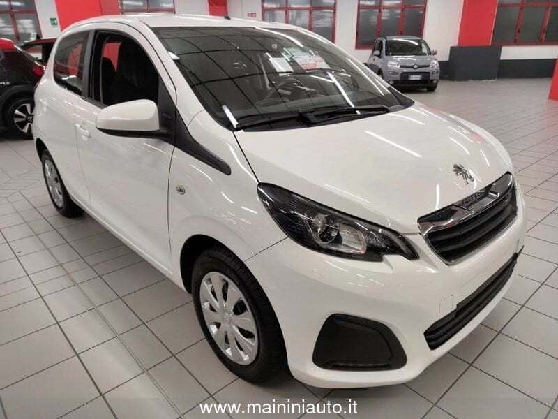 Usata Peugeot 108 Active 72 CV (52 kW) 2020 Bianco Utilitaria