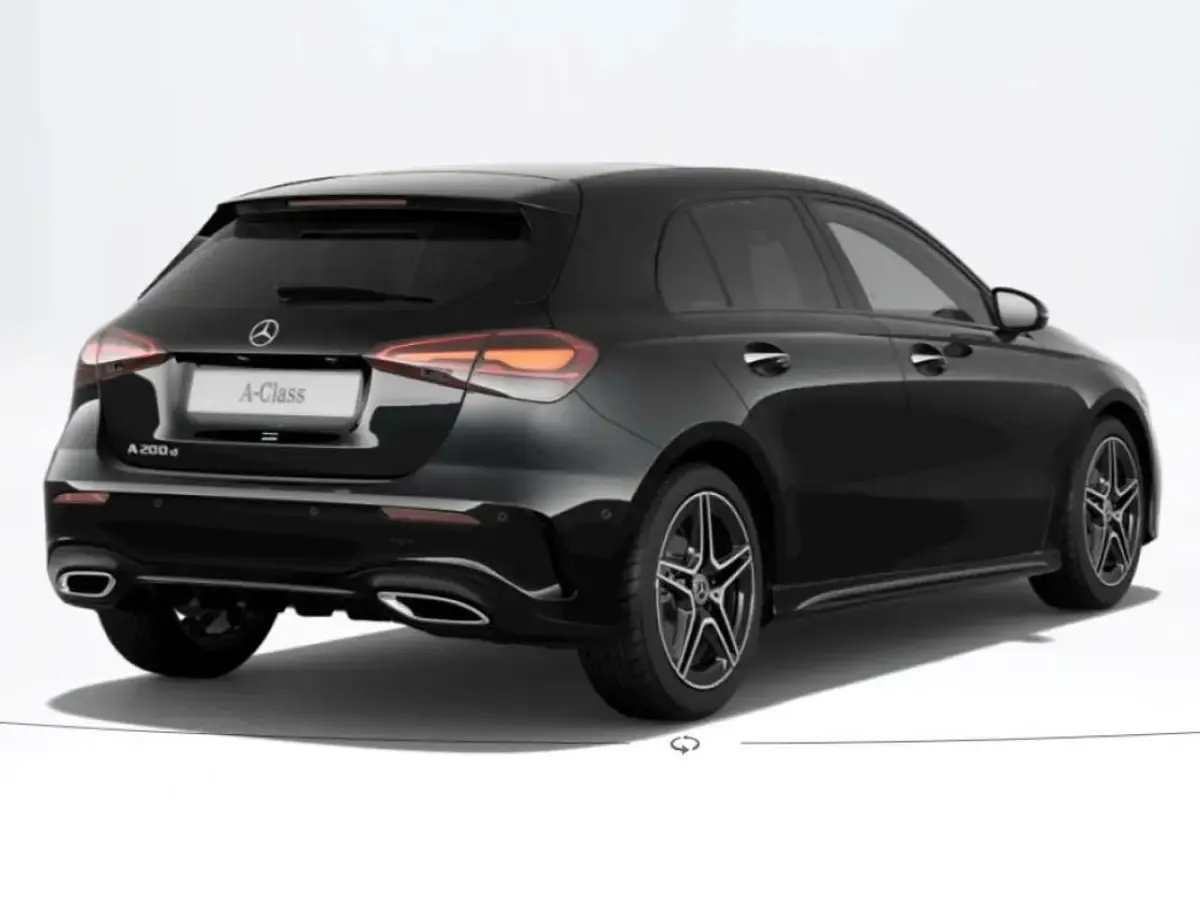 Nuova Mercedes A200 150 CV (110 kW) 2026 Nero / pastello Berlina