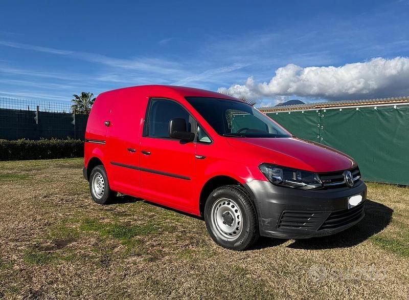 Rosso Usata 2015 VW Caddy Monovolume | 7490 € (Super prezzo) - Immagine 1/4