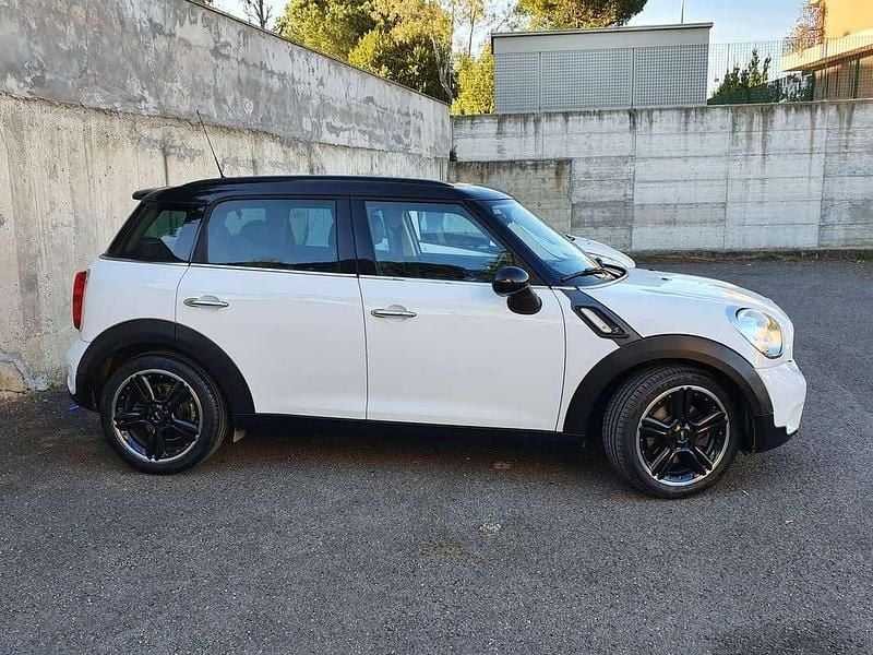 Usata Mini Cooper S Countryman 184 CV (135 kW) 2010 Bianco SUV