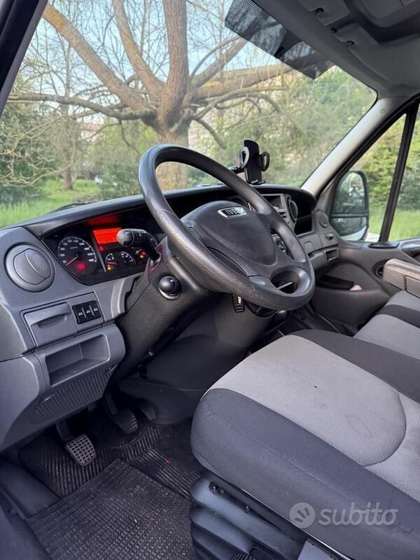 Usata Iveco Daily 145 CV (106 kW) 2014 Bianco