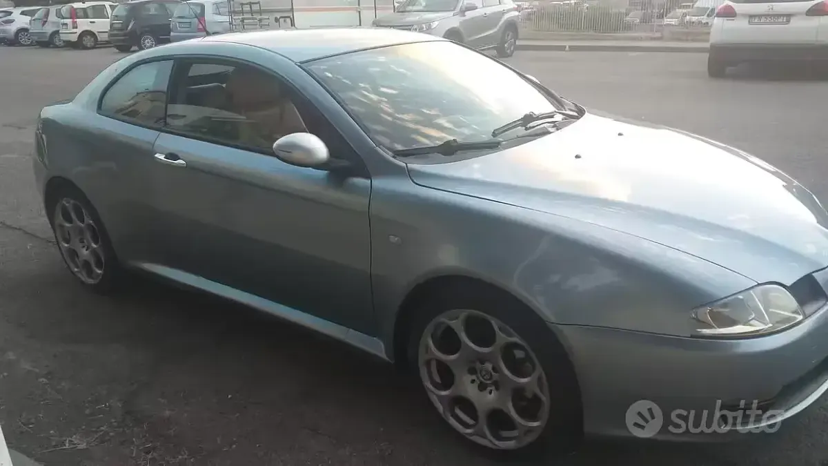 Usata Alfa Romeo GT 150 CV (110 kW) 2005 Coupé