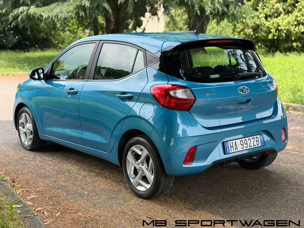 Usata Hyundai i10 67 CV (49 kW) 2022 Turchese Utilitaria