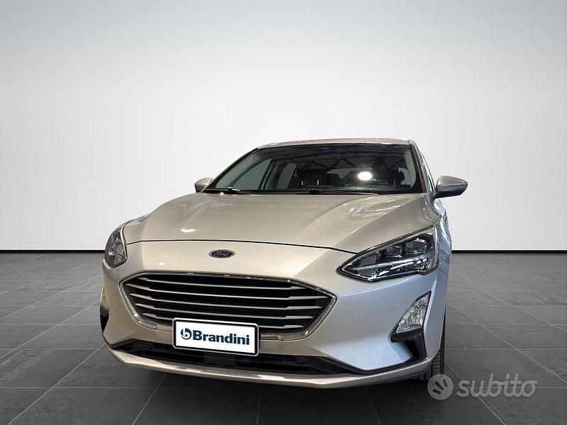 Usata Ford Focus Business Edition 125 CV (91 kW) 2019 Grigio argento Berlina