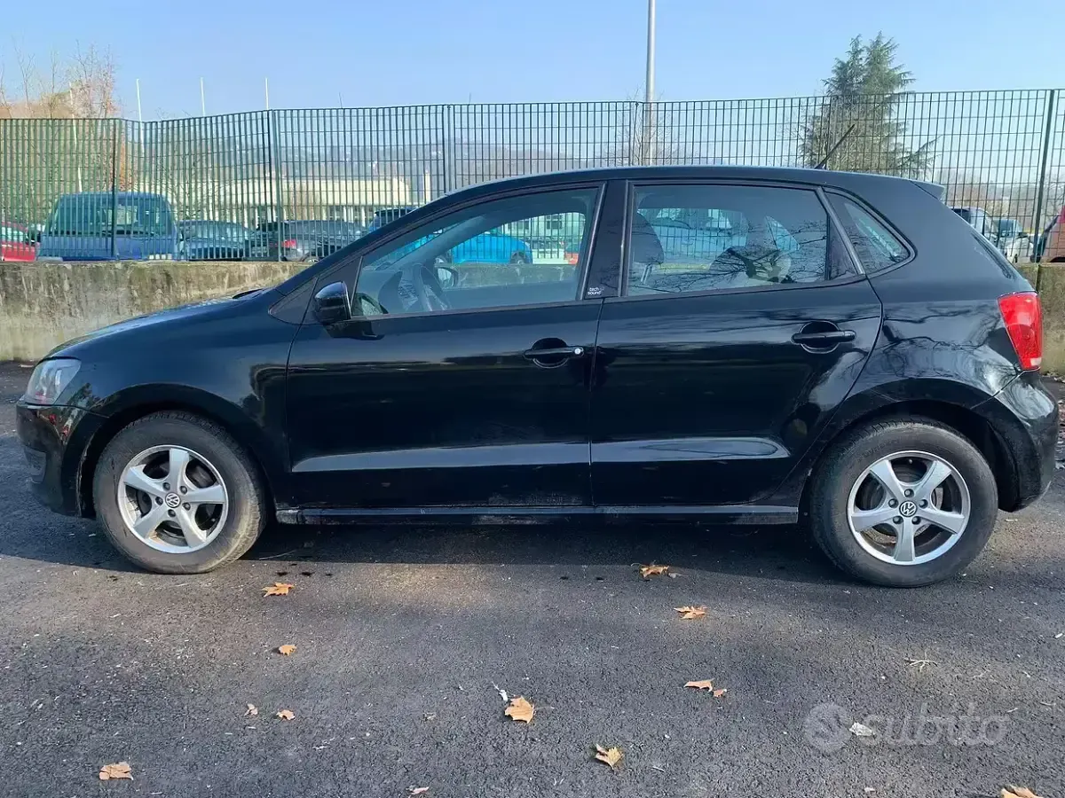 Usata VW Polo 60 CV (44 kW) 2013 Nero Utilitaria