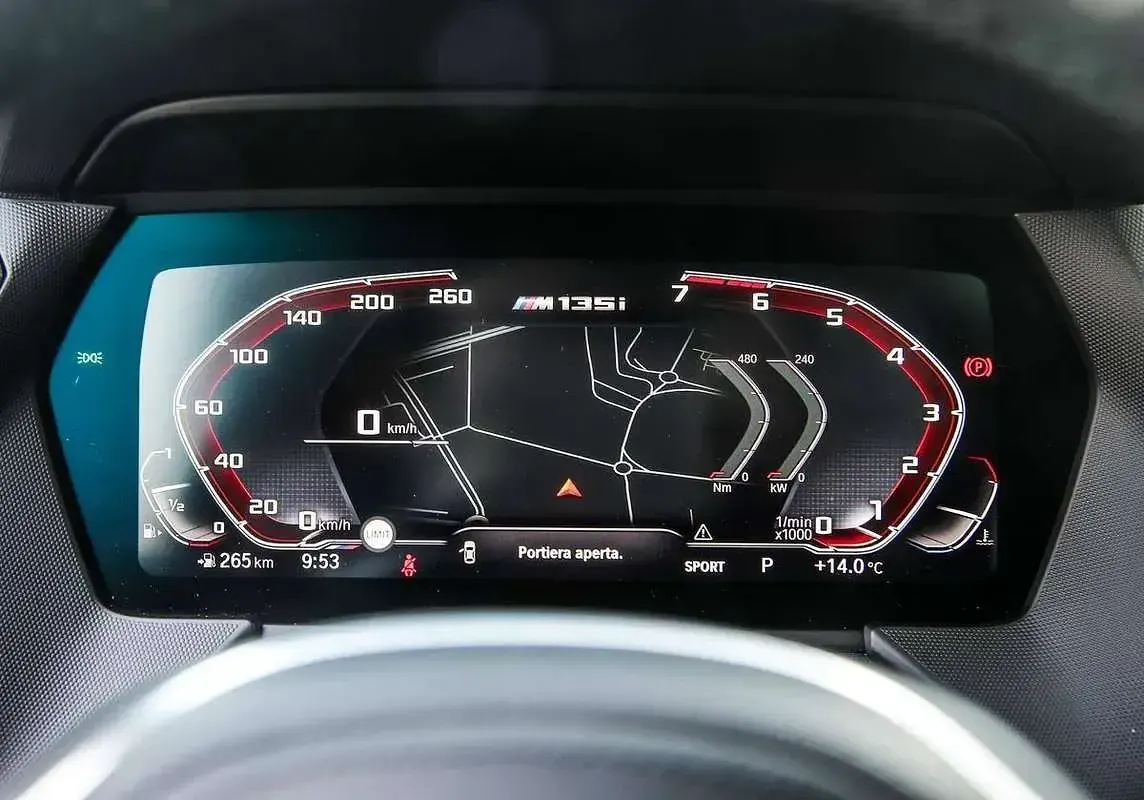 Usata BMW M135 306 CV (225 kW) 2019 Blu/azzurro Utilitaria