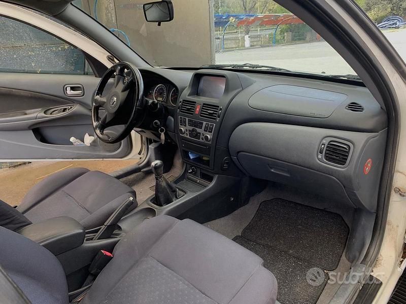 Usata Nissan Almera 2005 Bianco Berlina